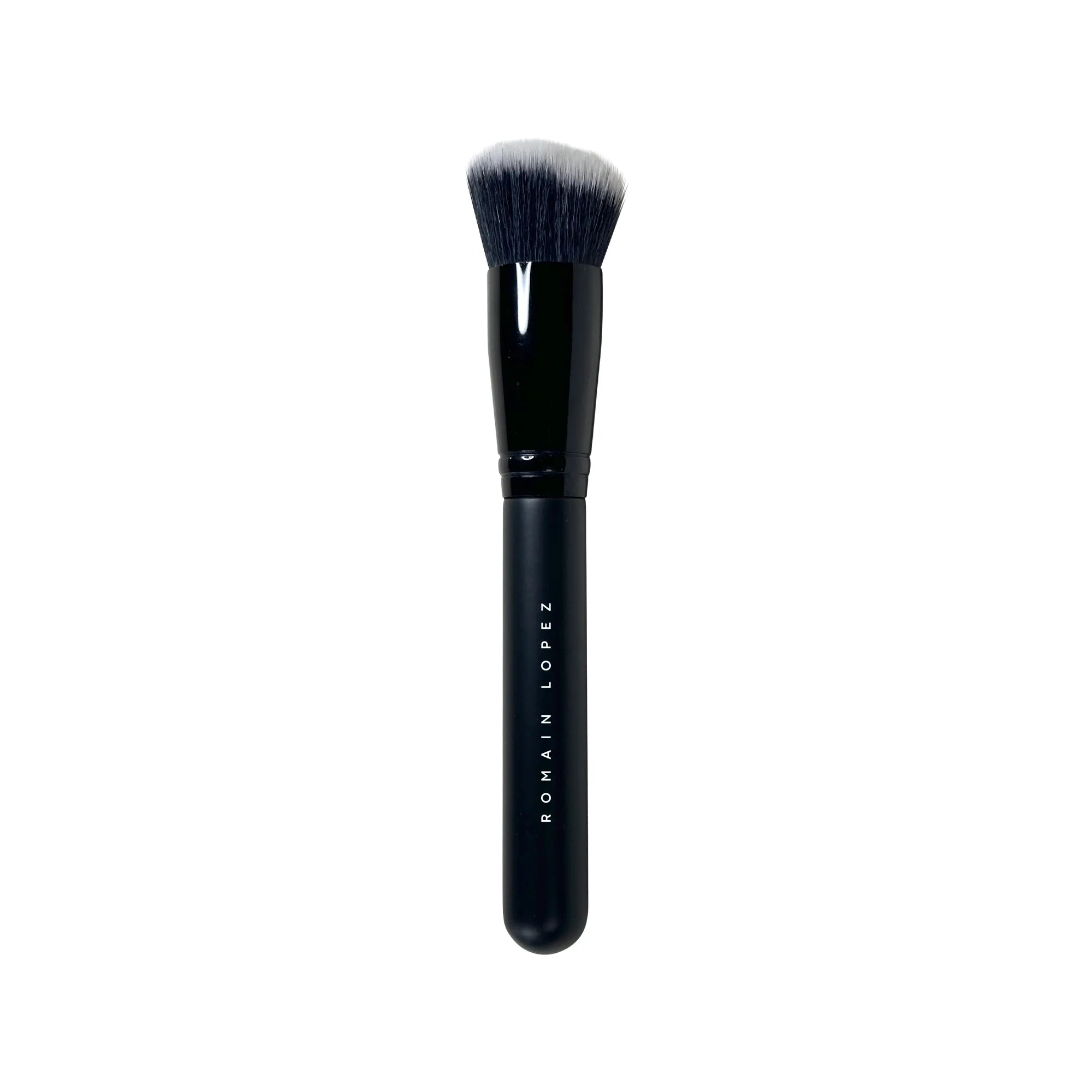 Stipple & Blend Foundation Brush